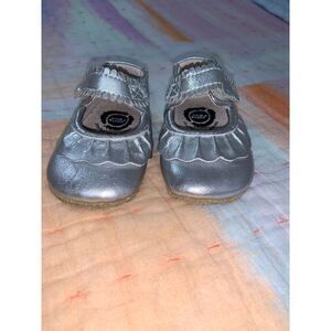 Livie and Luca crib shoe 6/12 m